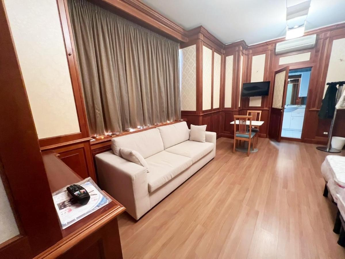 Sissi Comfort Rooms Foresteria Lombarda مونزا المظهر الخارجي الصورة