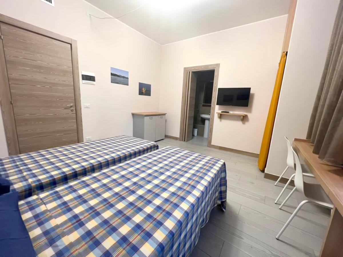 Sissi Comfort Rooms Foresteria Lombarda مونزا المظهر الخارجي الصورة